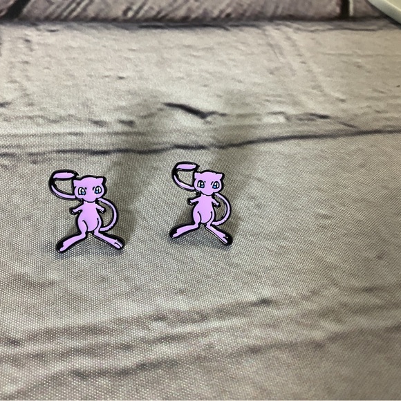 Poke-man Stud Earrings - Picture 5 of 6